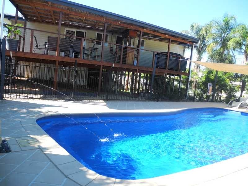 17 Wattora Close, Boyne Island QLD 4680