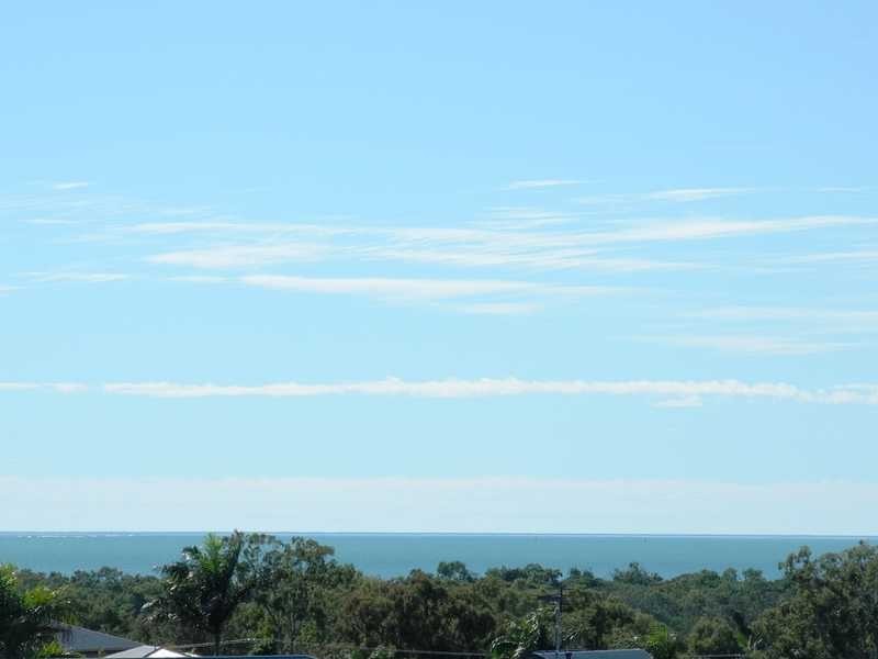 35 Lighthouse Drive, Boyne Island QLD 4680