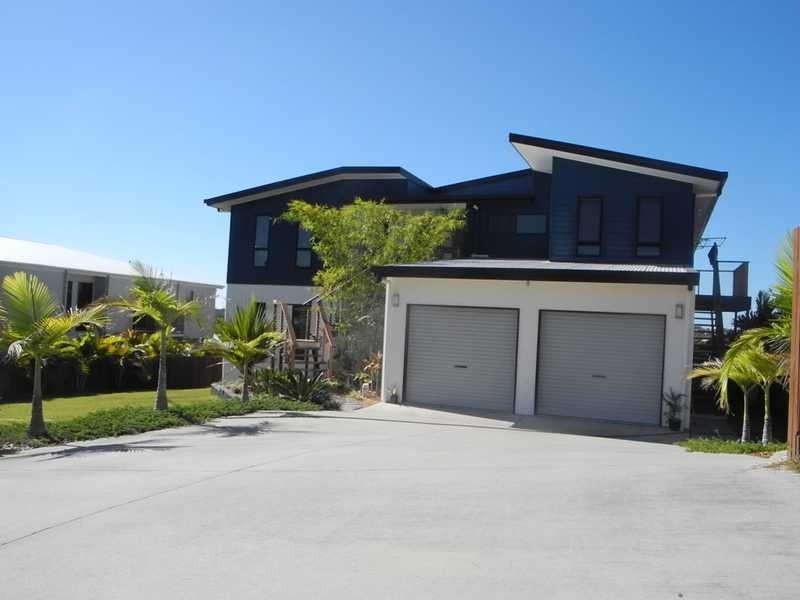 35 Lighthouse Drive, Boyne Island QLD 4680