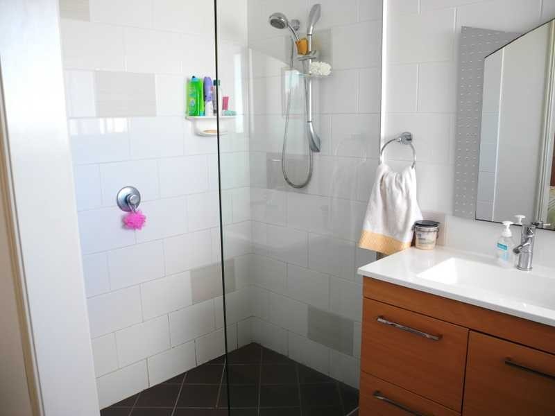 35 Lighthouse Drive, Boyne Island QLD 4680