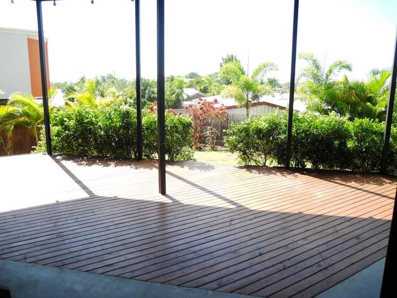 35 Lighthouse Drive, Boyne Island QLD 4680