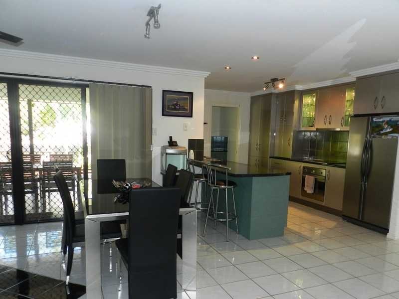 10 Karumba Court, Tannum Sands QLD 4680