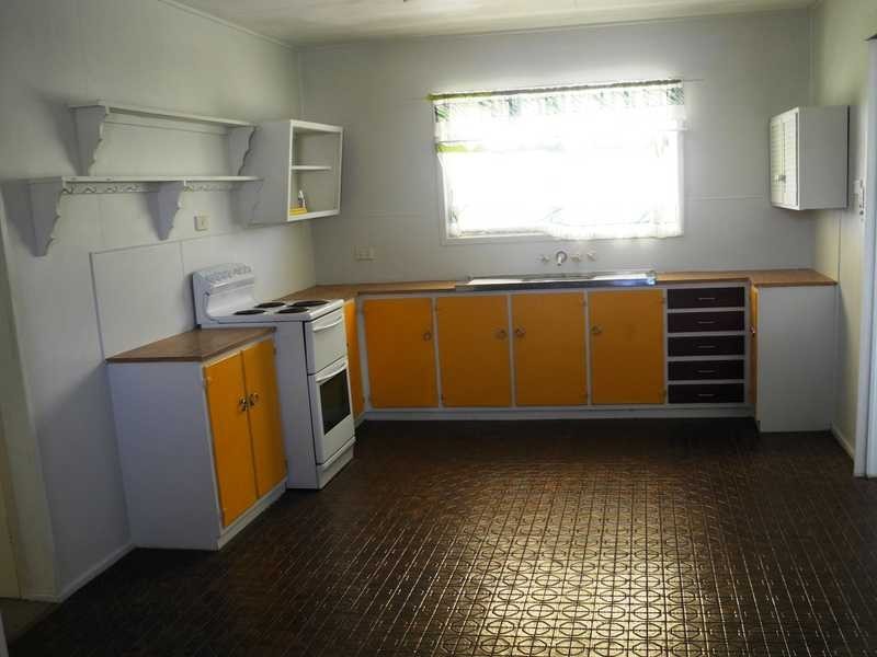32 Booth Avenue, Tannum Sands QLD 4680