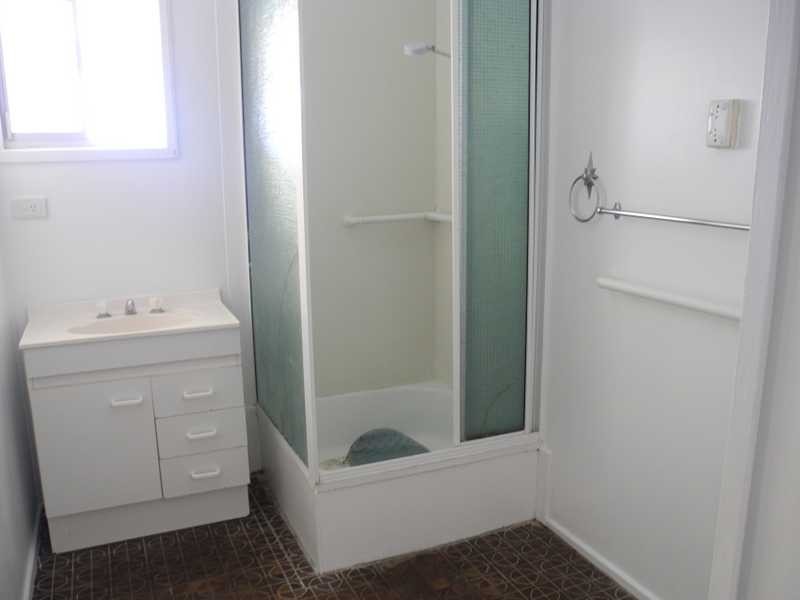 32 Booth Avenue, Tannum Sands QLD 4680