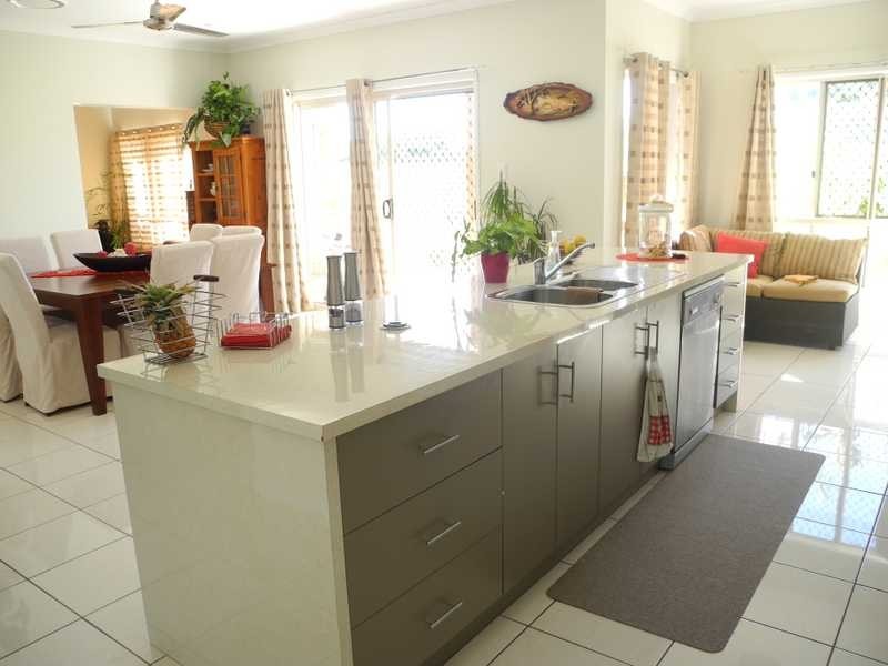 2A Golf View Drive, Boyne Island QLD 4680