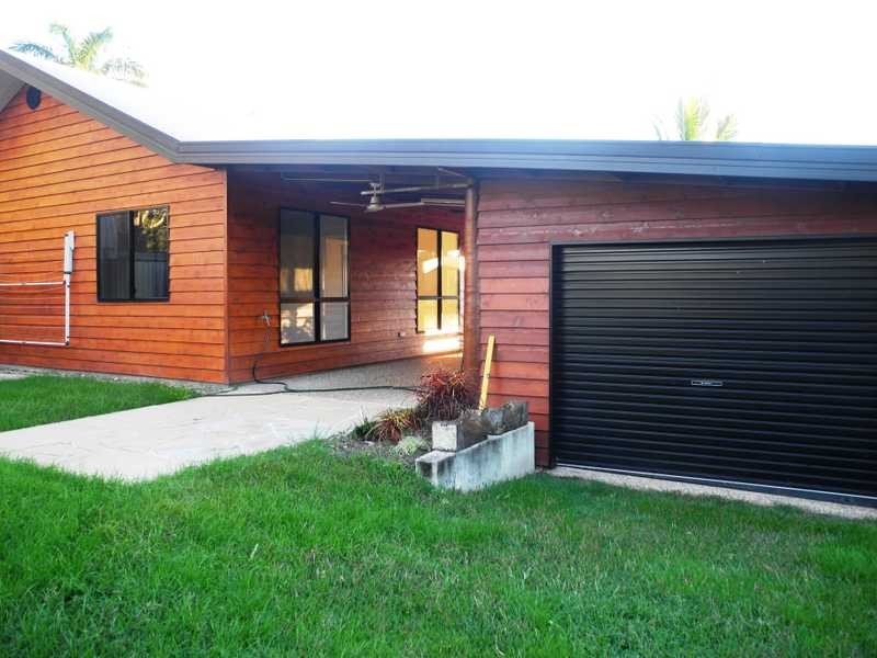 33 Latrobe Street, Tannum Sands QLD 4680