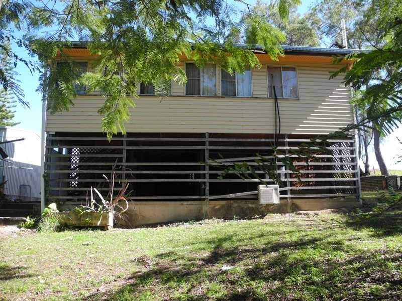 2 School Street, Tannum Sands QLD 4680