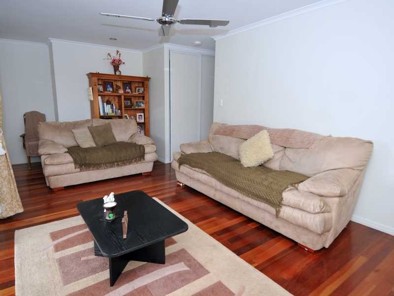 15 Michael Court, Boyne Island QLD 4680