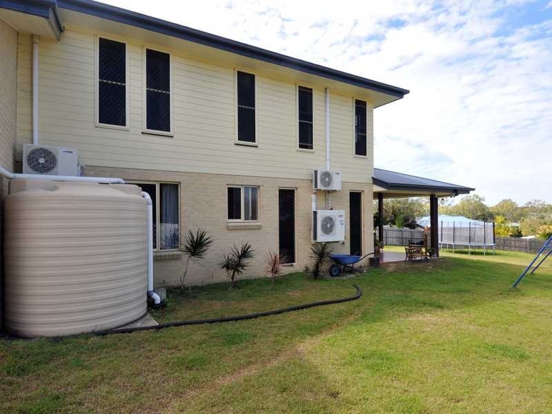 15 Michael Court, Boyne Island QLD 4680
