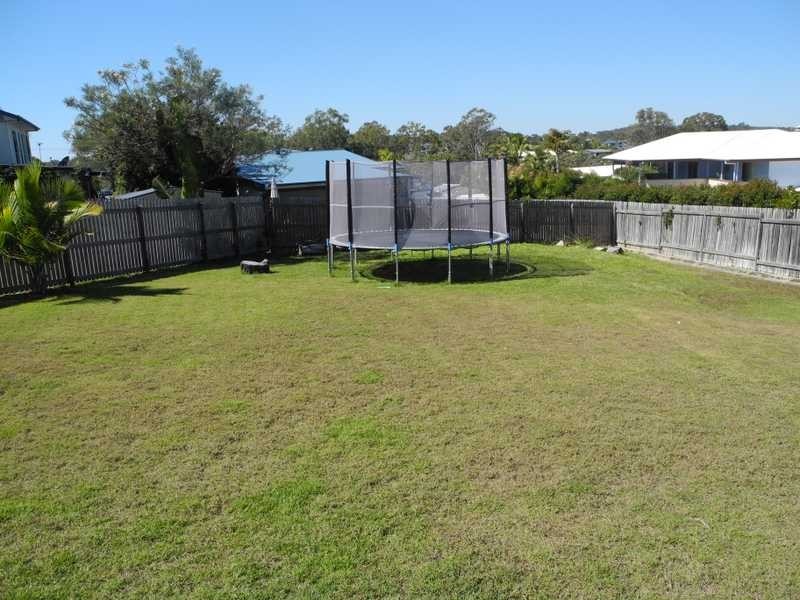 15 Michael Court, Boyne Island QLD 4680