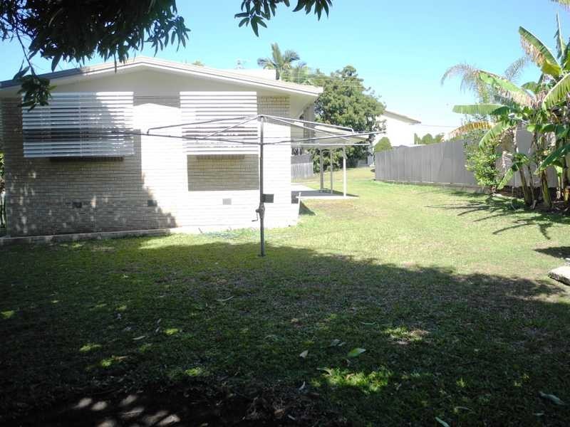 3 Bellemere Court, Boyne Island QLD 4680