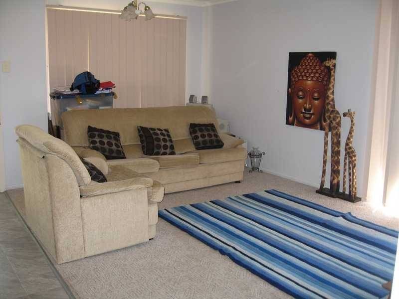 3 Bellemere Court, Boyne Island QLD 4680