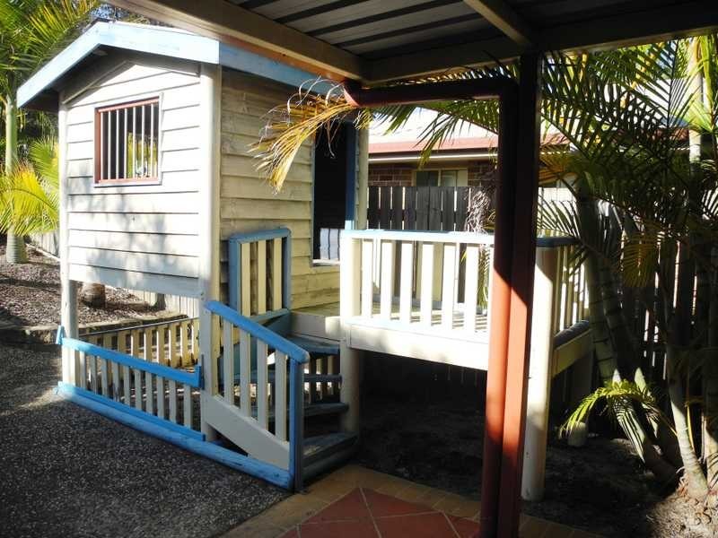 8 Belah Court, Boyne Island QLD 4680