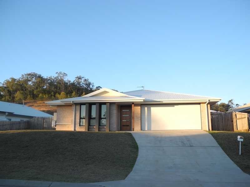 14 Jeana Close, Boyne Island QLD 4680