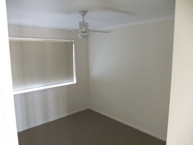 14 Jeana Close, Boyne Island QLD 4680