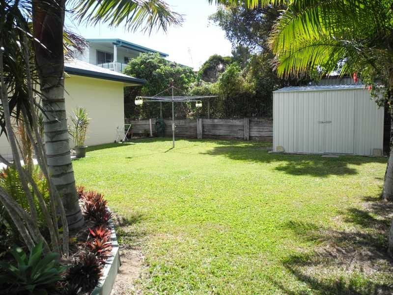 86 Malpas Street, Boyne Island QLD 4680