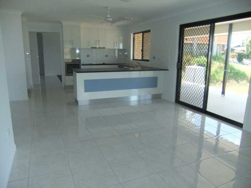 25 Bauhinia Street, Boyne Island QLD 4680