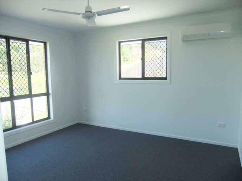 25 Bauhinia Street, Boyne Island QLD 4680
