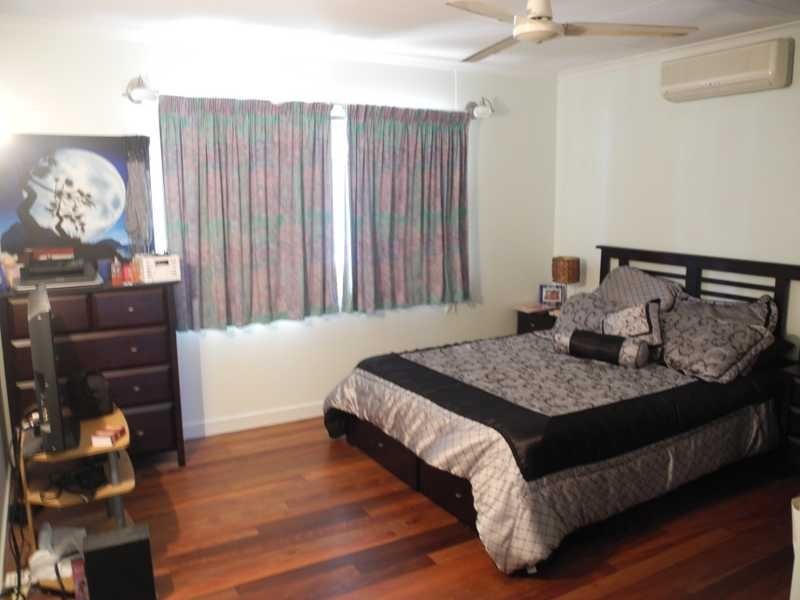 39 Amaroo Street, Boyne Island QLD 4680