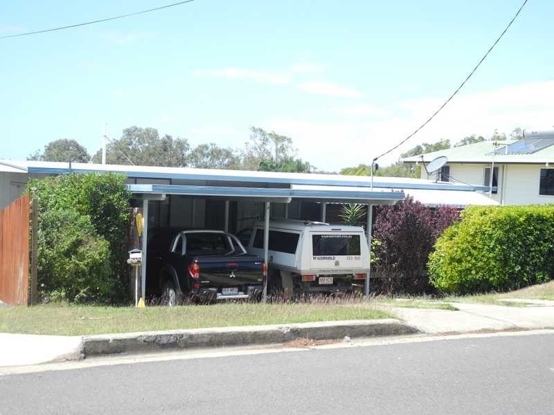 39 Amaroo Street, Boyne Island QLD 4680