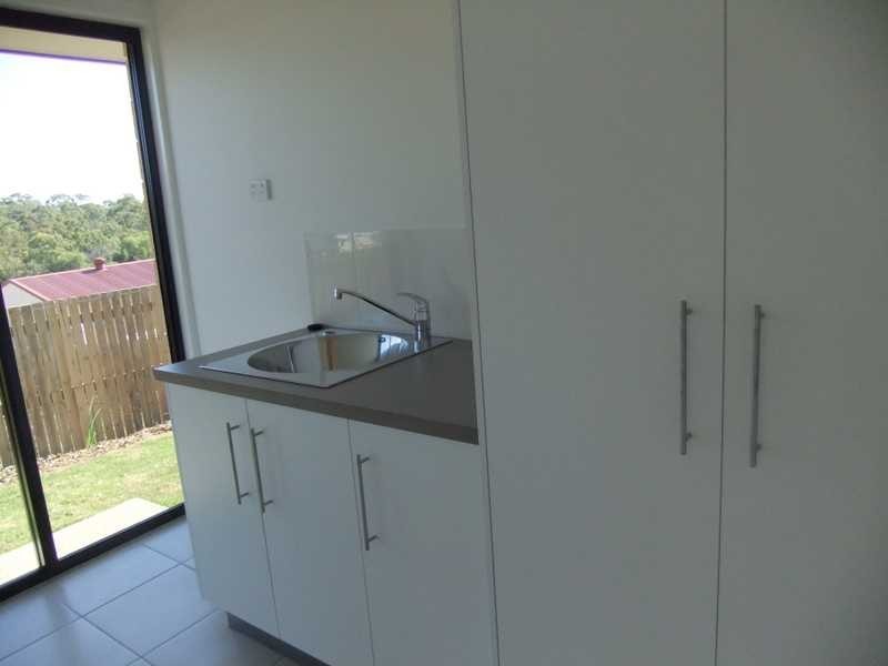 5 Hoddinott Close, Tannum Sands QLD 4680