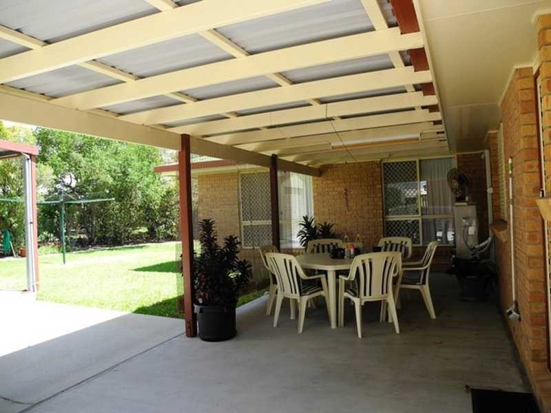 25 Curtis Avenue, Boyne Island QLD 4680