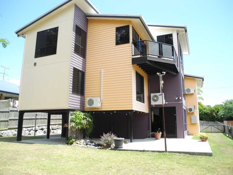 48 Malpas Street, Boyne Island QLD 4680