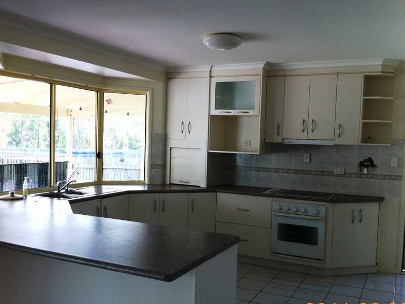 43 Geoffrey Thomas Drive, Tannum Sands QLD 4680