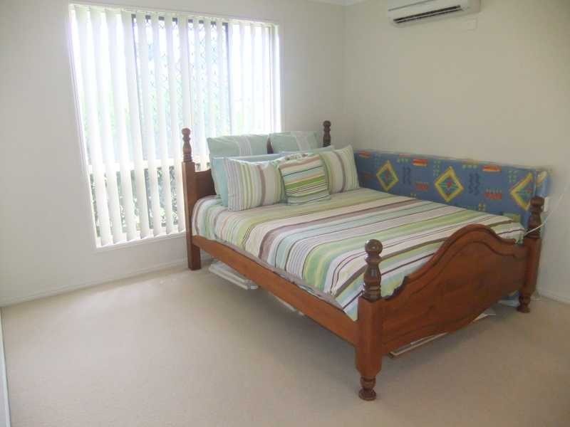 1 Jeana Close, Boyne Island QLD 4680