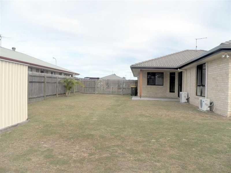 31 Golf View Drive, Boyne Island QLD 4680