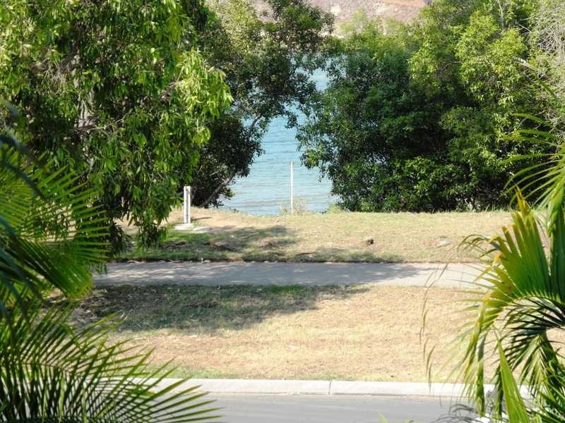 101 Tarcoola Drive, Boyne Island QLD 4680