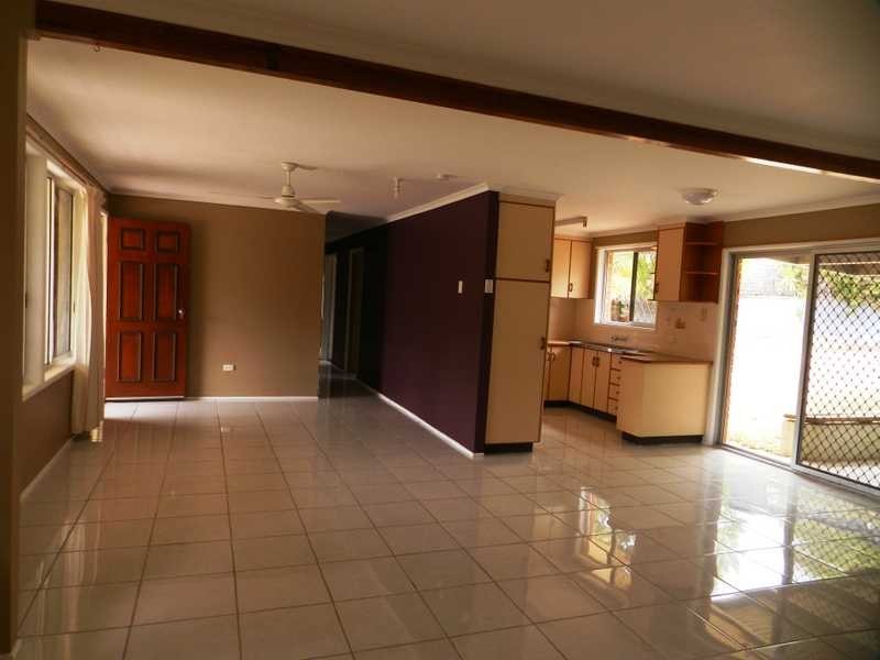 35 Tyson Crescent, Tannum Sands QLD 4680