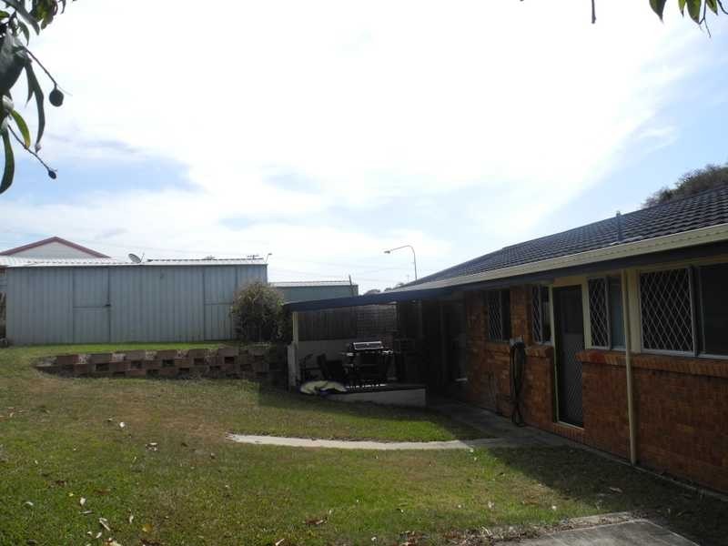 35 Tyson Crescent, Tannum Sands QLD 4680