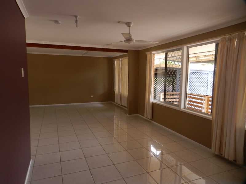 35 Tyson Crescent, Tannum Sands QLD 4680