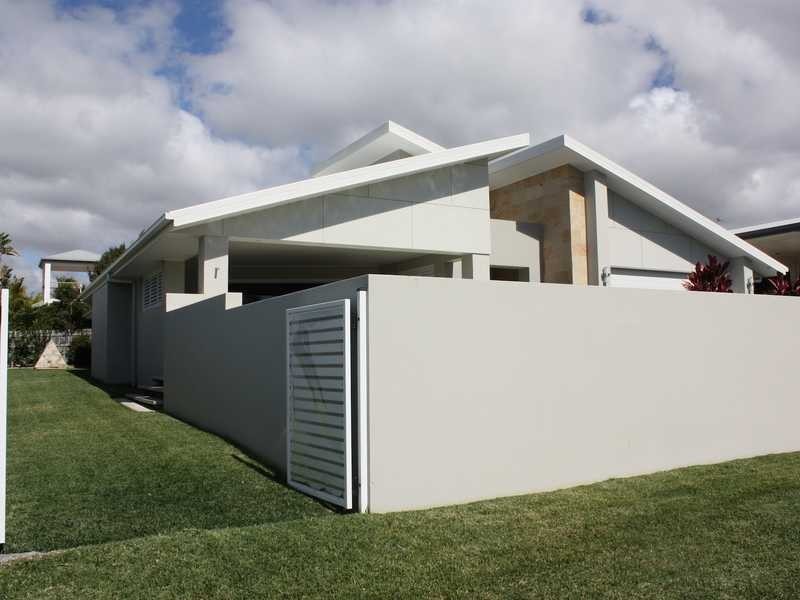 65 The Oaks Road, Tannum Sands QLD 4680