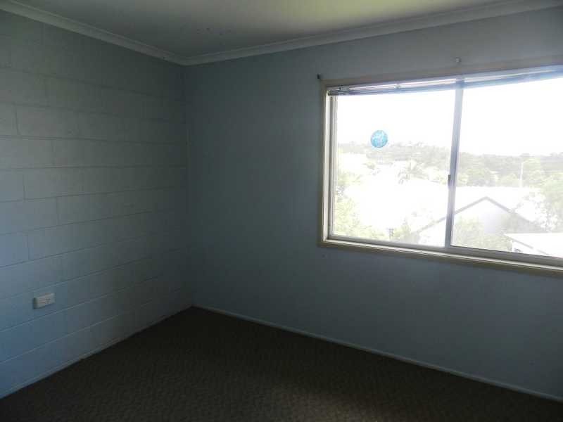 1/4 Elizabeth Street, Tannum Sands QLD 4680