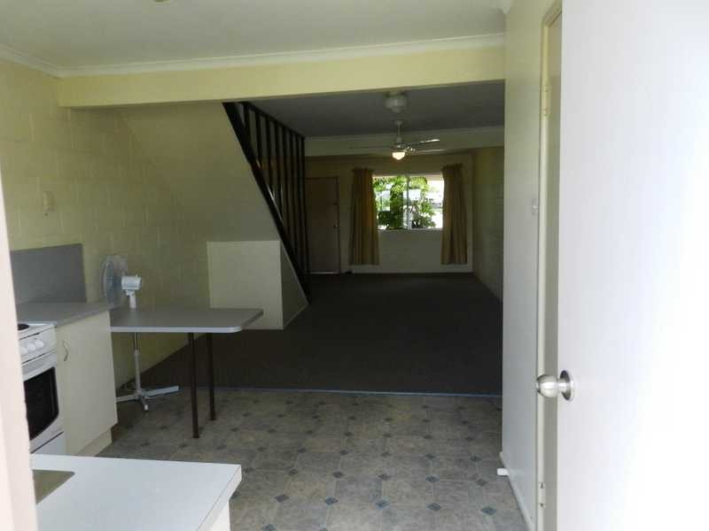 1/4 Elizabeth Street, Tannum Sands QLD 4680