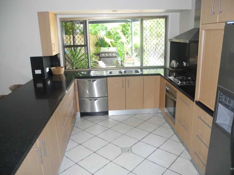 10 Langdon Street, Tannum Sands QLD 4680