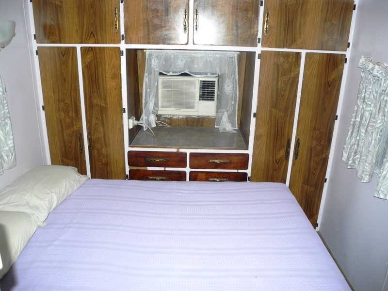 32 Queen Street, Boyne Island QLD 4680