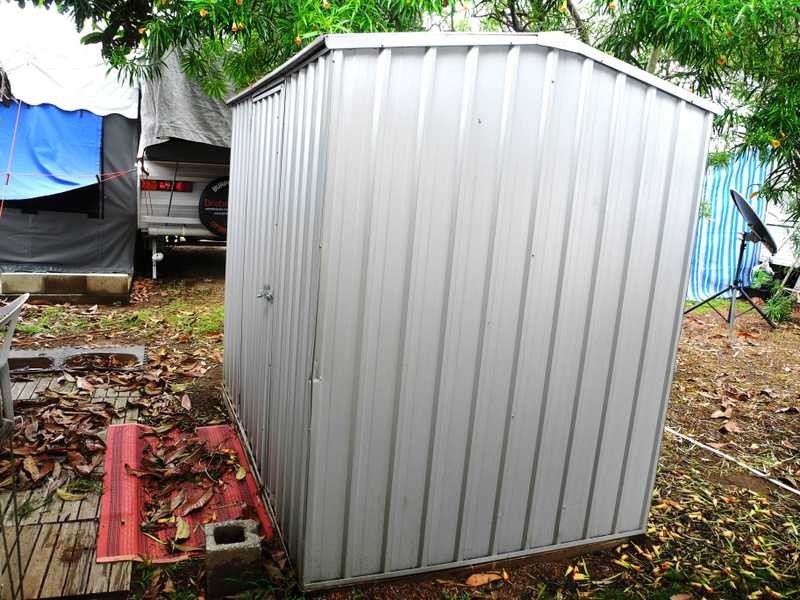 32 Queen Street, Boyne Island QLD 4680