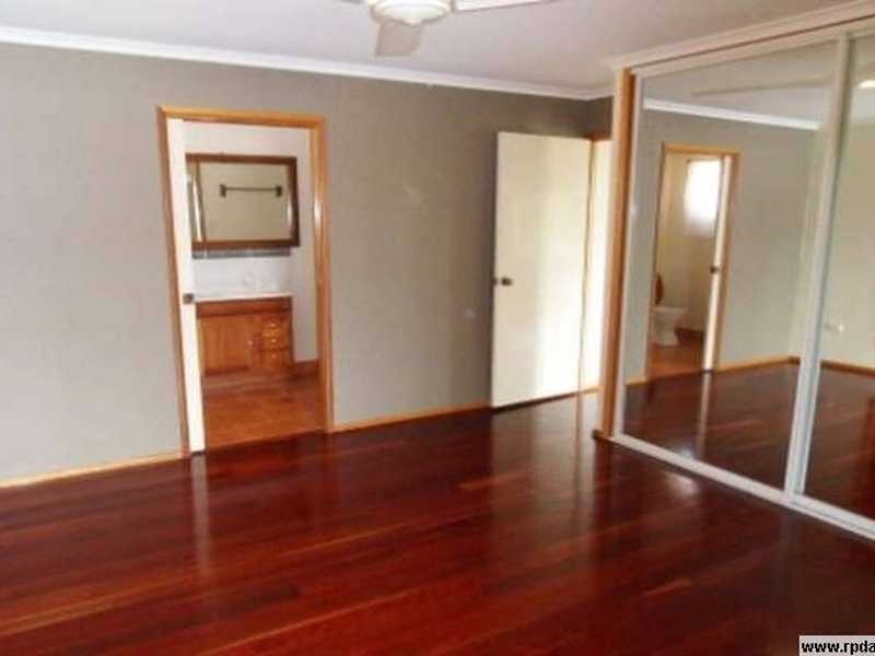 29 Wyndham Avenue, Boyne Island QLD 4680