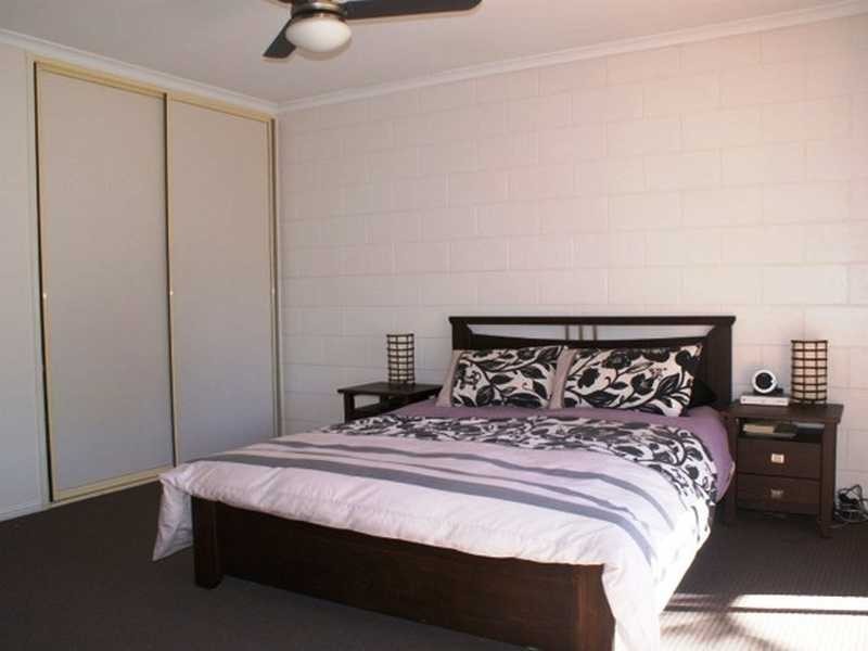 Unit/2/6 Hampton Drive, Tannum Sands QLD 4680