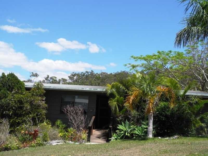 19 Sayre Crescent, Boyne Island QLD 4680