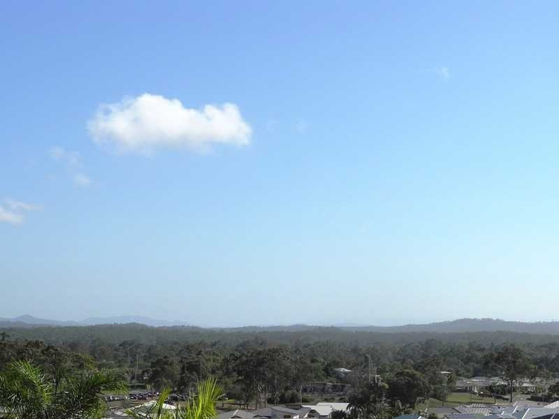 19 Sayre Crescent, Boyne Island QLD 4680