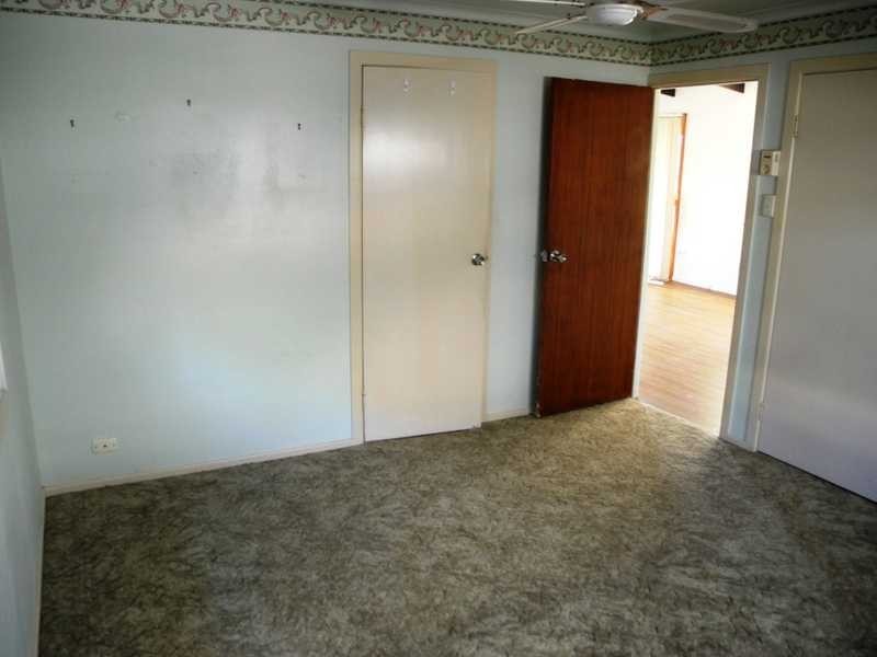 19 Sayre Crescent, Boyne Island QLD 4680