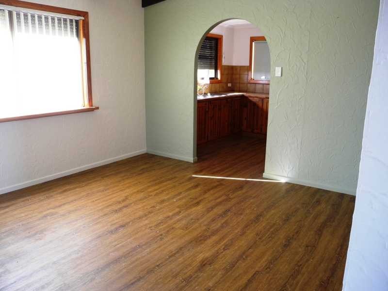 19 Sayre Crescent, Boyne Island QLD 4680