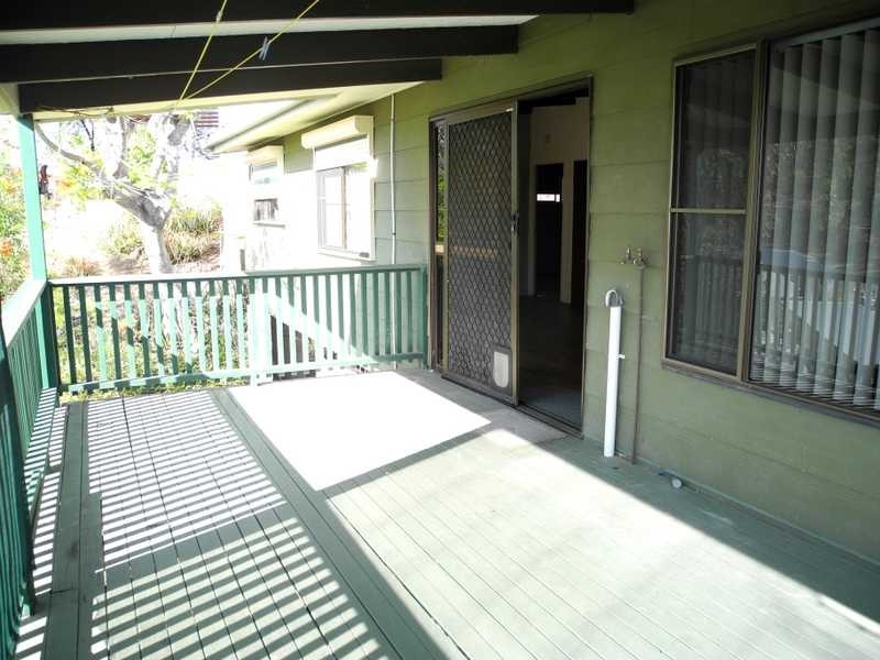 19 Sayre Crescent, Boyne Island QLD 4680