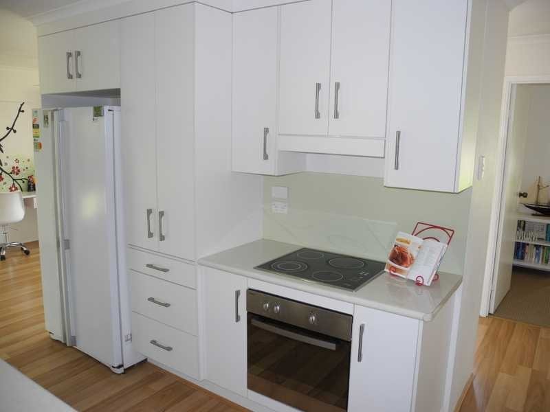 50 Katandra Street, Boyne Island QLD 4680