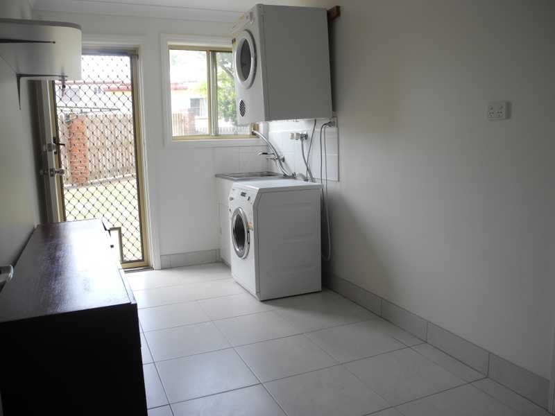 8 Graham Street, Tannum Sands QLD 4680