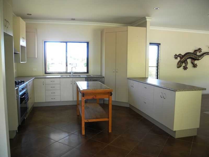 22 Dedekind Avenue, Benaraby QLD 4680